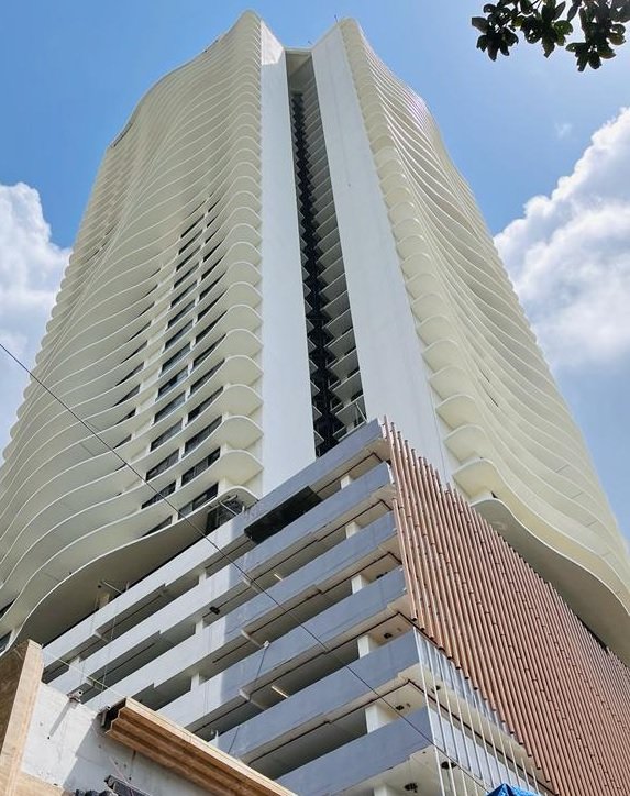 DLH The Park Lokhandwala